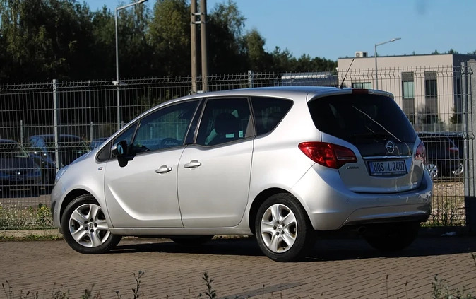 Opel Meriva cena 18900 przebieg: 188000, rok produkcji 2011 z Margonin małe 466